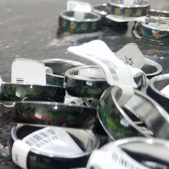 100 RINGS Resale Bundle mixed stone glass hematite stainless enamel mix sizes - Picture 8 of 14